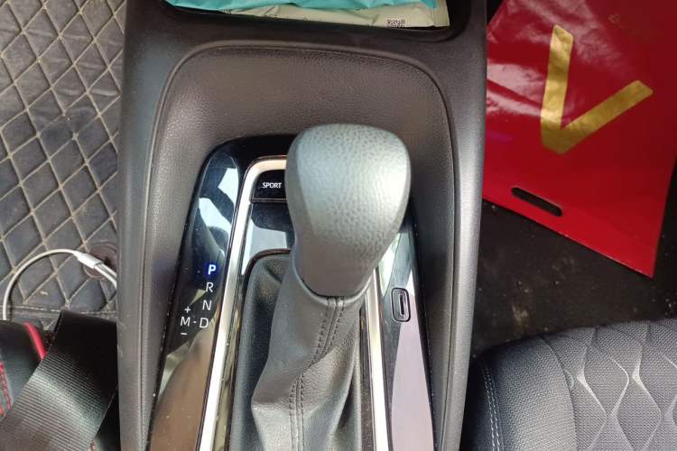 Used Toyota Allion 2021 2.0L Luxury Edition Gear Lever