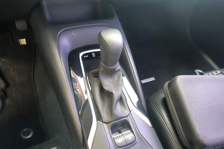 Used Toyota Allion 2021 2.0L Ambition Edition Gear Lever