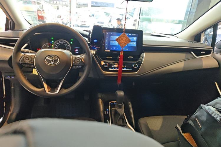 Used Toyota Allion 2021 2.0L Deluxe Edition Interior 2