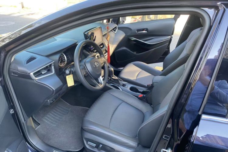 Used Toyota Allion 2021 2.0L Deluxe Edition Interior 2