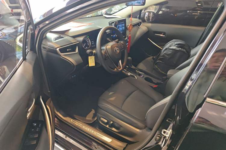 Used Toyota Allion 2021 2.0L Deluxe Edition Interior 3