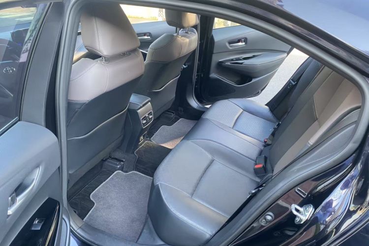 Used Toyota Allion 2021 2.0L Deluxe Edition Interior 3