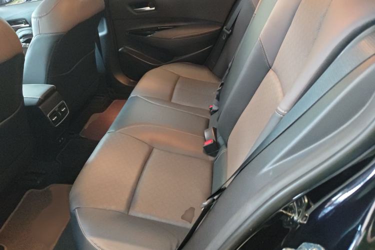 Used Toyota Allion 2021 2.0L Deluxe Edition Interior 4