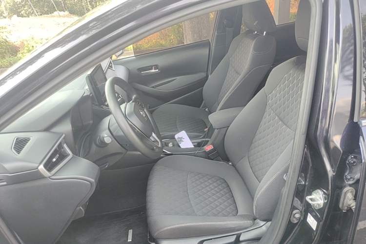 Used Toyota Allion 2021 2.0L Ambition Edition Left Front Seat