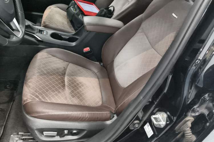 Used Toyota Allion 2021 2.0L Flagship Edition Left Front Seat