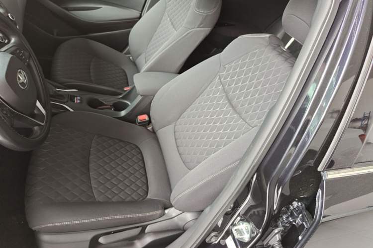 Used Toyota Allion 2021 2.0L Luxury Edition Left Front Seat