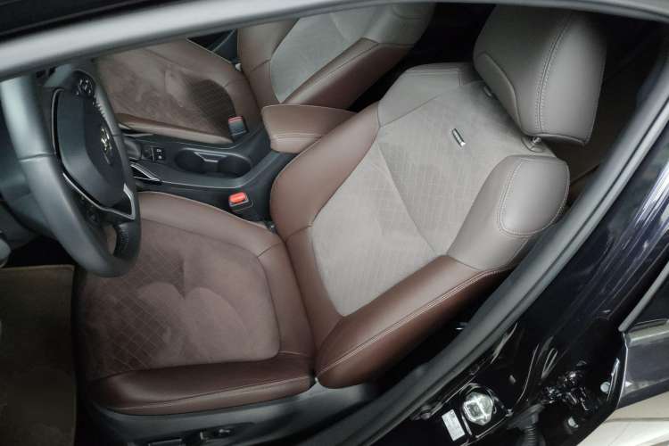 Used Toyota Allion 2021 2.0L Flagship Edition Left Front Seat
