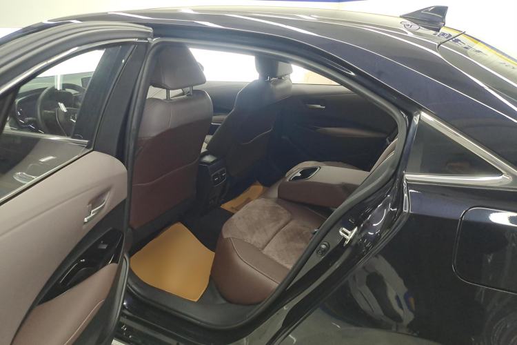 Used Toyota Allion 2021 2.0L Flagship Edition Left Rear Seat