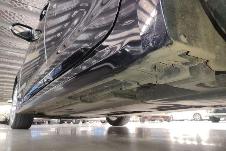 Used Toyota Allion 2021 2.0L Ambition Edition Left Side Sill