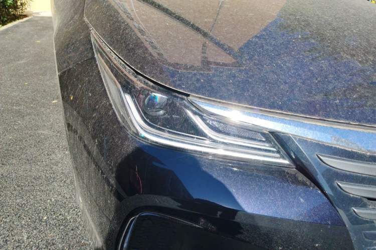 Used Toyota Allion 2021 2.0L Ambition Edition Right Front Headlight