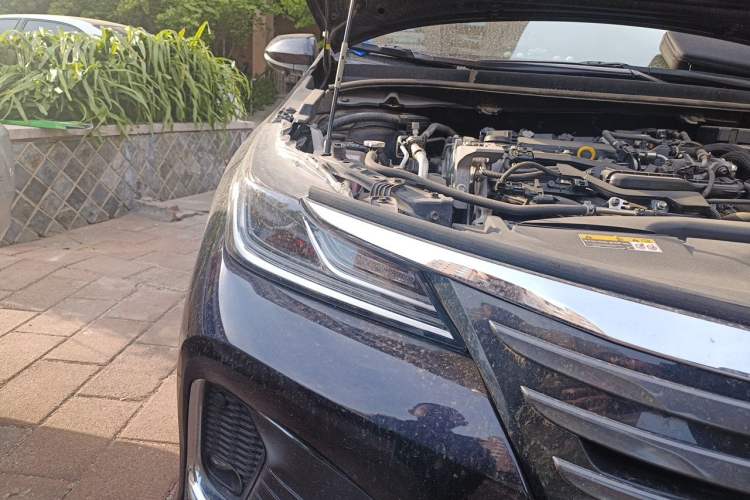 Used Toyota Allion 2021 2.0L Ambition Edition Right Front Headlight