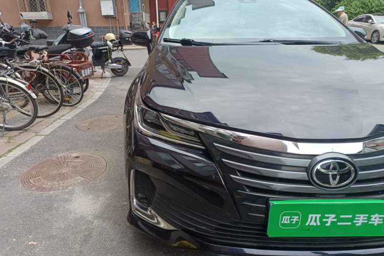 Used Toyota Allion 2021 2.0L Deluxe Edition Right Front Headlight