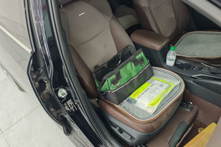 Used Toyota Allion 2021 2.0L Flagship Edition Right Front Seat