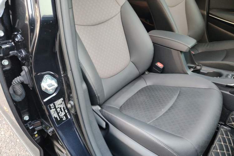 Used Toyota Allion 2021 2.0L Deluxe Edition Right Front Seat