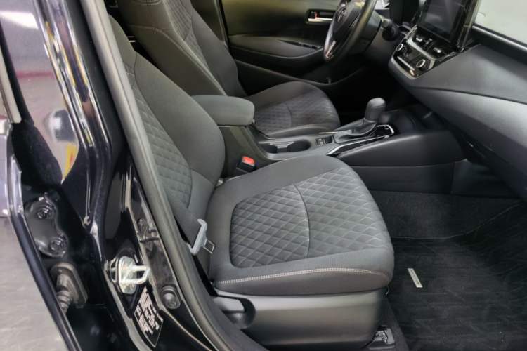 Used Toyota Allion 2021 2.0L Ambition Edition Right Front Seat