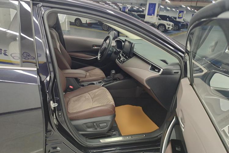 Used Toyota Allion 2021 2.0L Flagship Edition Right Front Seat