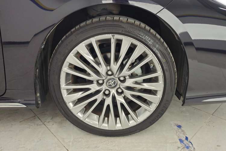Used Toyota Allion 2021 2.0L Flagship Edition Right Front Wheel Hub