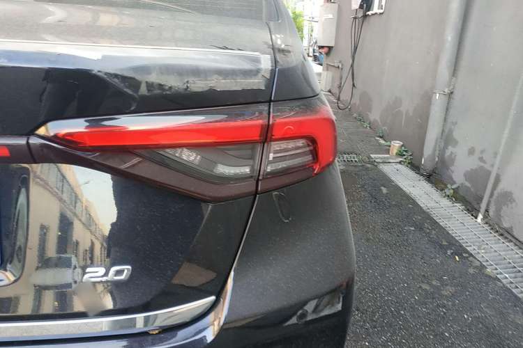 Used Toyota Allion 2021 2.0L Flagship Edition Right Rear Taillight