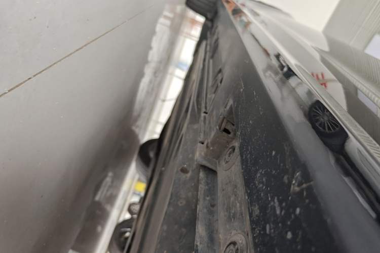 Used Toyota Allion 2021 2.0L Luxury Edition Right Side Sill