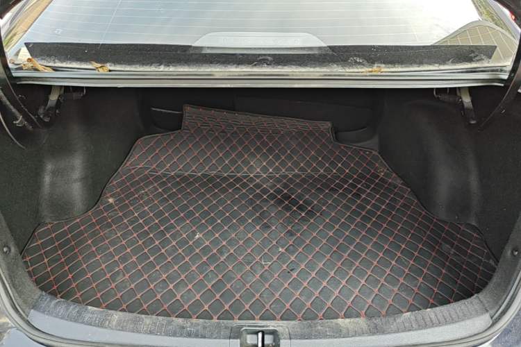 Used Toyota Allion 2021 2.0L Luxury Edition Trunk