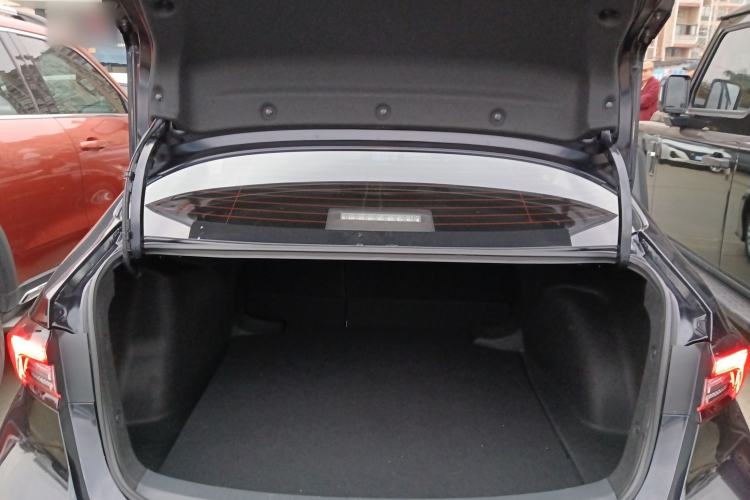 Used Toyota Allion 2021 2.0L Deluxe Edition Trunk