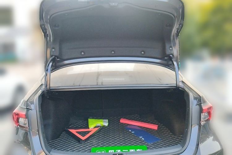 Used Toyota Allion 2021 2.0L Luxury Edition Trunk
