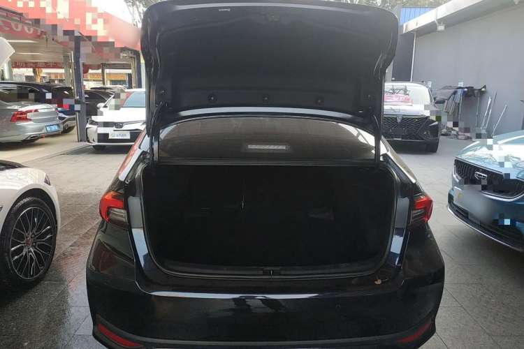 Used Toyota Allion 2021 2.0L Flagship Edition Trunk