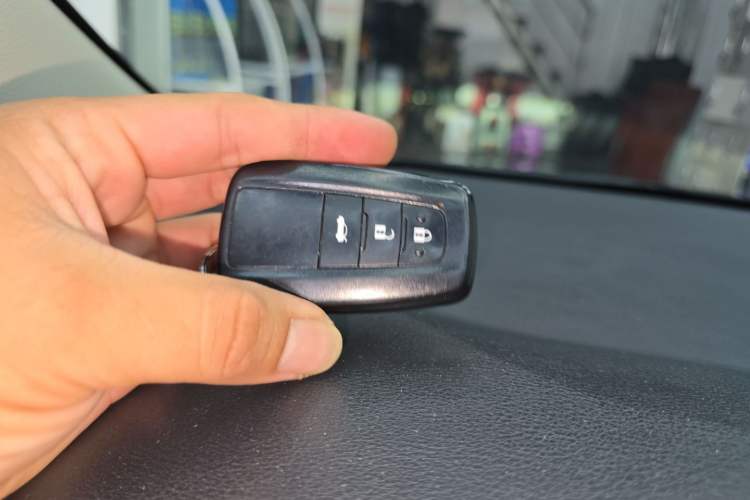 Used Toyota Allion 2021 2.0L Flagship Edition Vehicle Key