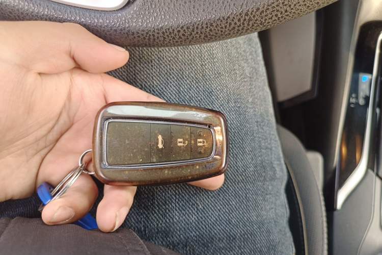 Used Toyota Allion 2021 2.0L Ambition Edition Vehicle Key
