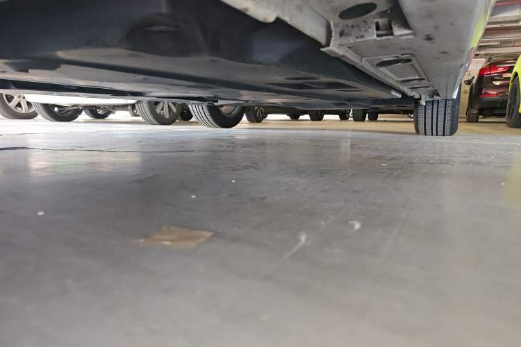Used Toyota Allion 2021 2.0L Luxury Edition Chassis Front Left