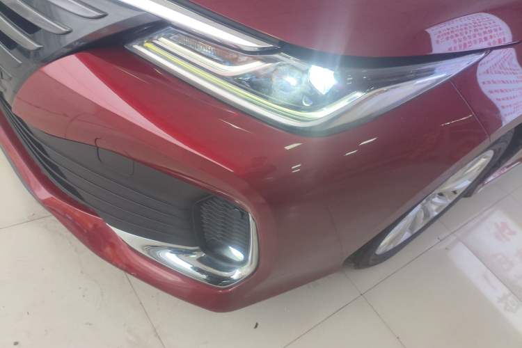 Used Toyota Allion 2021 2.0L Deluxe Edition Left Front Headlight