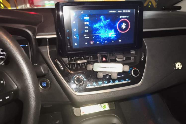 Used Toyota Allion 2021 2.0L Luxury Edition Audio And AC Panel