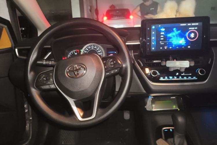 Used Toyota Allion 2021 2.0L Luxury Edition Center Console