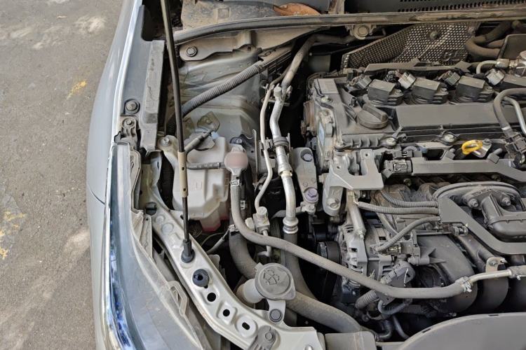Used Toyota Allion 2021 2.0L Deluxe Edition Engine Bay Right