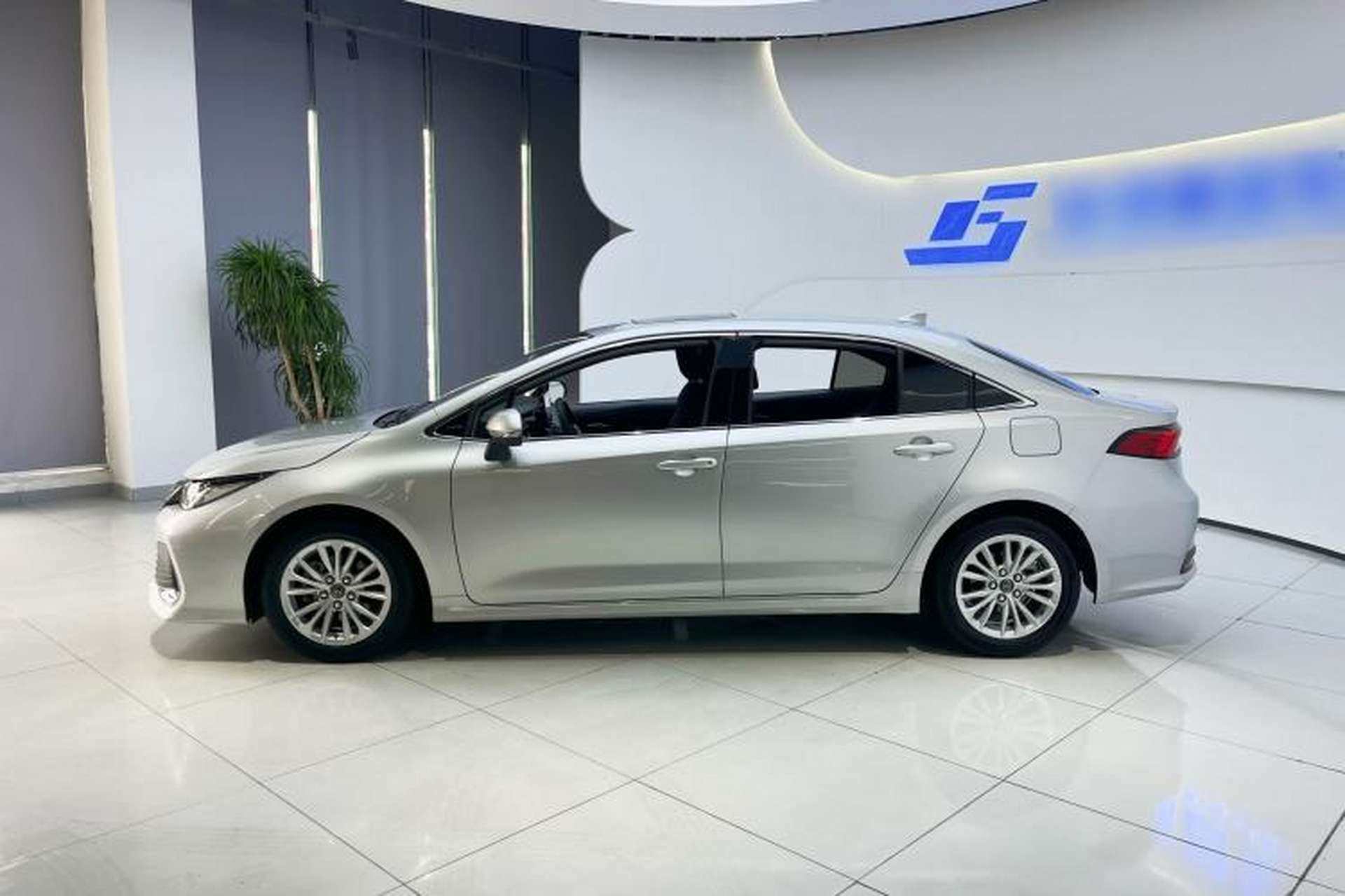 Used Toyota Allion 2021 2.0L Luxury Edition Exterior 2