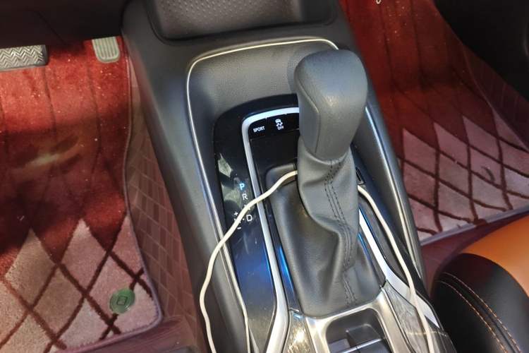 Used Toyota Allion 2021 2.0L Luxury Edition Gear Lever