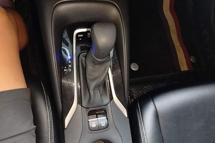 Used Toyota Allion 2021 2.0L Ambition Edition Gear Lever