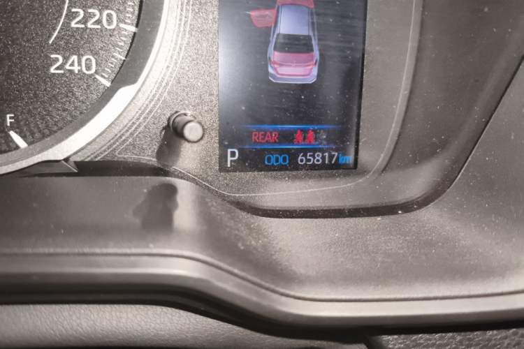 Used Toyota Allion 2021 2.0L Luxury Edition Odometer Close Up