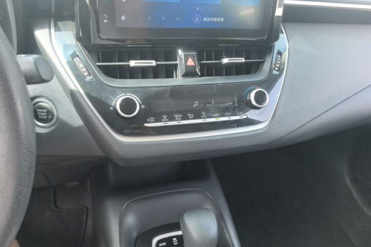 Used Toyota Allion 2021 2.0L Luxury Edition Audio And AC Panel