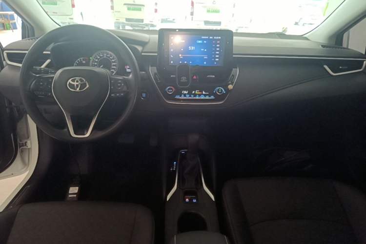 Used Toyota Allion 2021 2.0L Deluxe Edition Center Console
