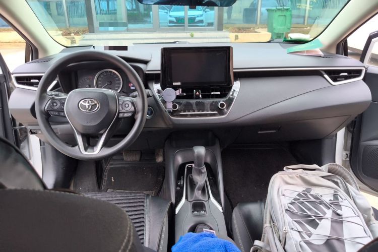 Used Toyota Allion 2021 2.0L Luxury Edition Center Console
