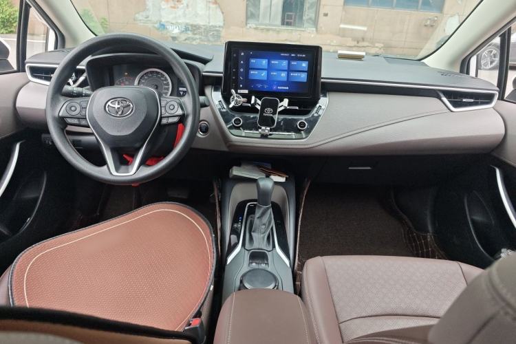 Used Toyota Allion 2021 2.0L Deluxe Edition Center Console