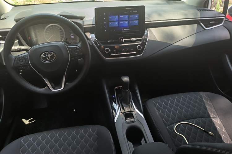 Used Toyota Allion 2021 2.0L Luxury Edition Center Console