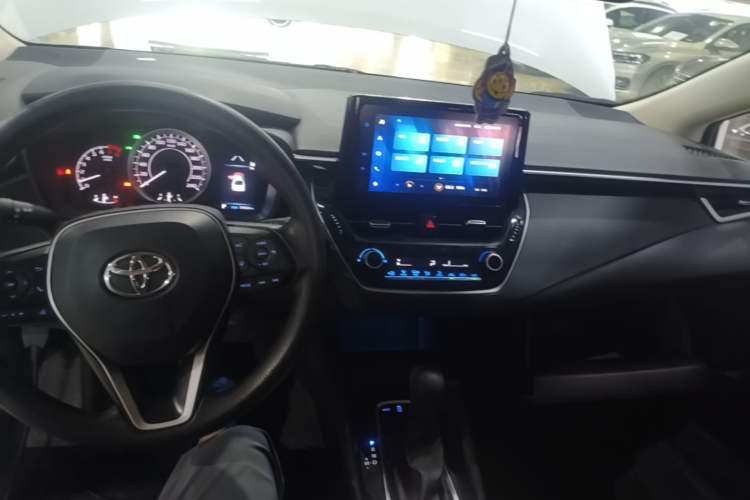 Used Toyota Allion 2021 2.0L Luxury Edition Center Console