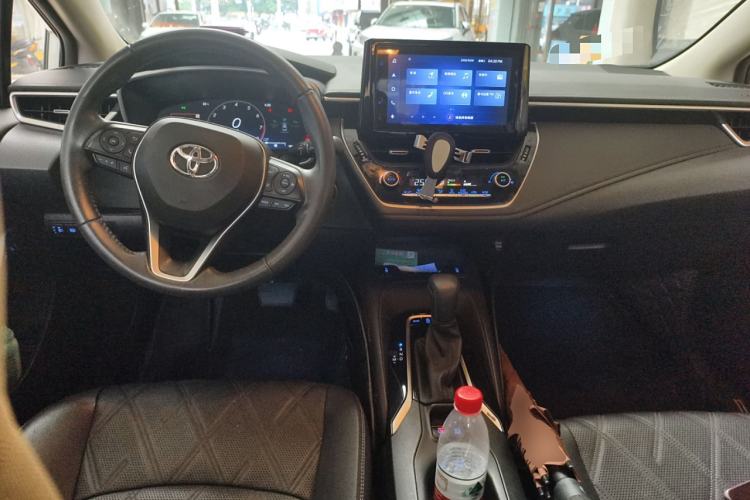 Used Toyota Allion 2021 2.0L Deluxe Edition Center Console