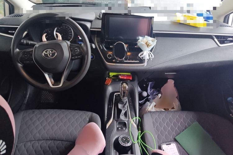 Used Toyota Allion 2021 2.0L Luxury Edition Center Console