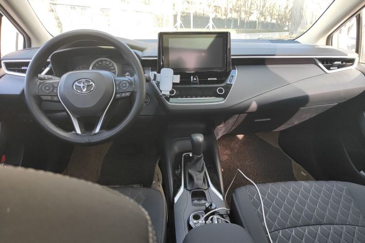 Used Toyota Allion 2021 2.0L Luxury Edition Center Console