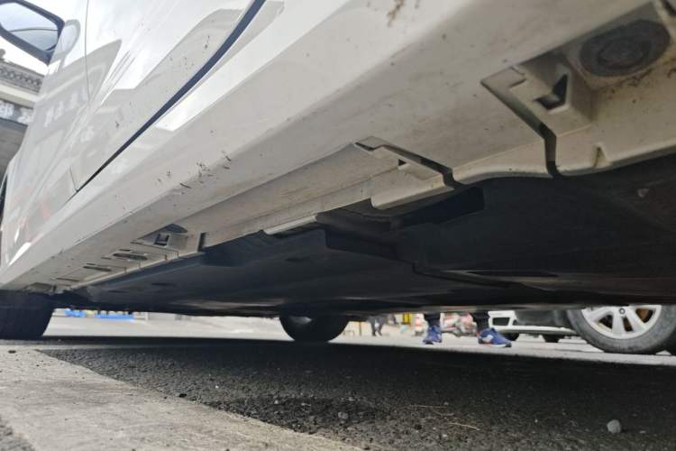 Used Toyota Allion 2021 2.0L Luxury Edition Chassis Rear Left
