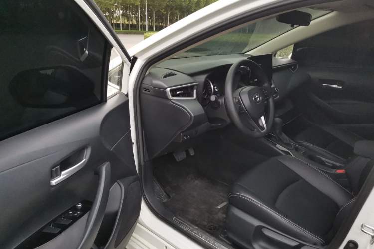 Used Toyota Allion 2021 2.0L Luxury Edition Driver Seat