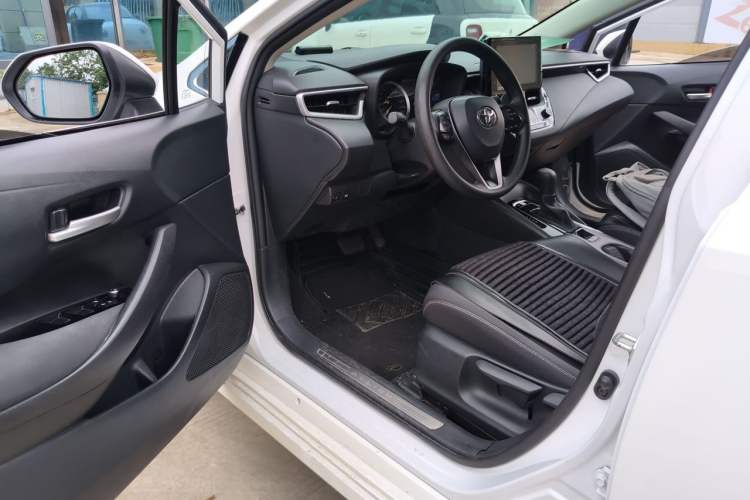 Used Toyota Allion 2021 2.0L Luxury Edition Driver Seat